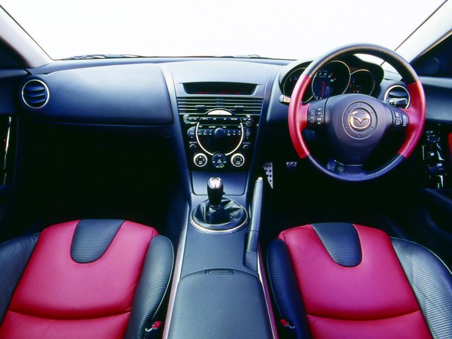 Торпедо Mazda RX-8 2003 года  (AU) (фото 13 из 13)